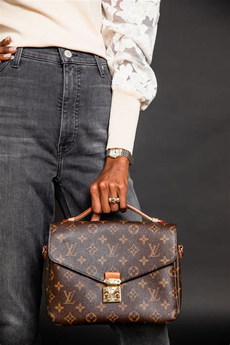 authentic used louis vuitton|louis vuitton pre owned women's.